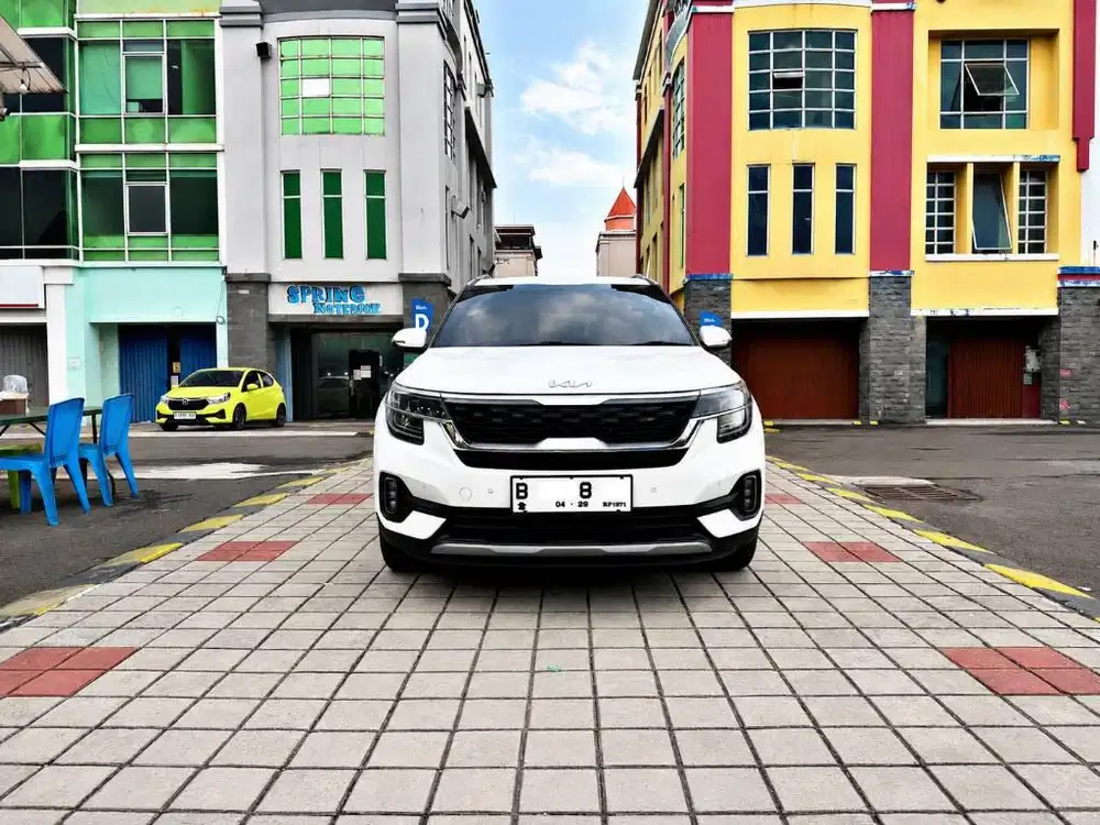Kia Seltos EX Plus AT 2022 Low KM
