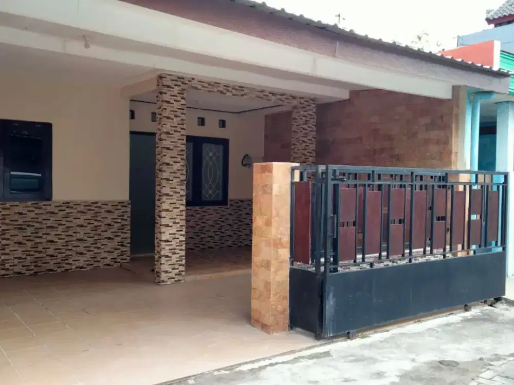 Dijual Rumah Bersih Siap Pakai di Gedongan Colomadu