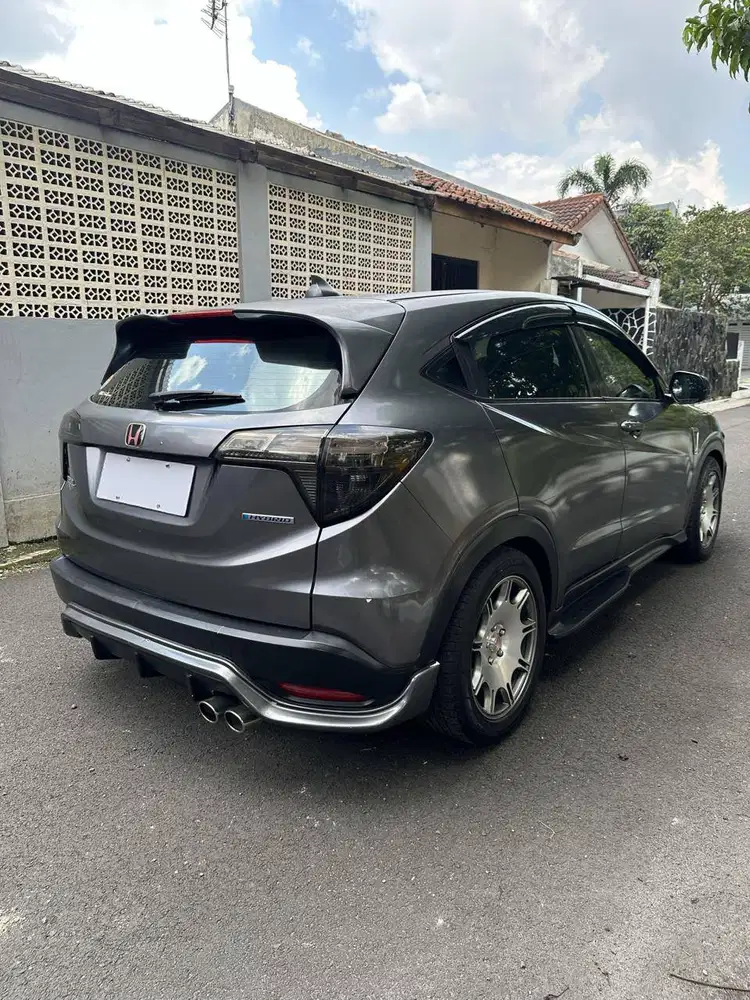 Honda HRV 1.5 E AT Full Modifikasi High End Audio