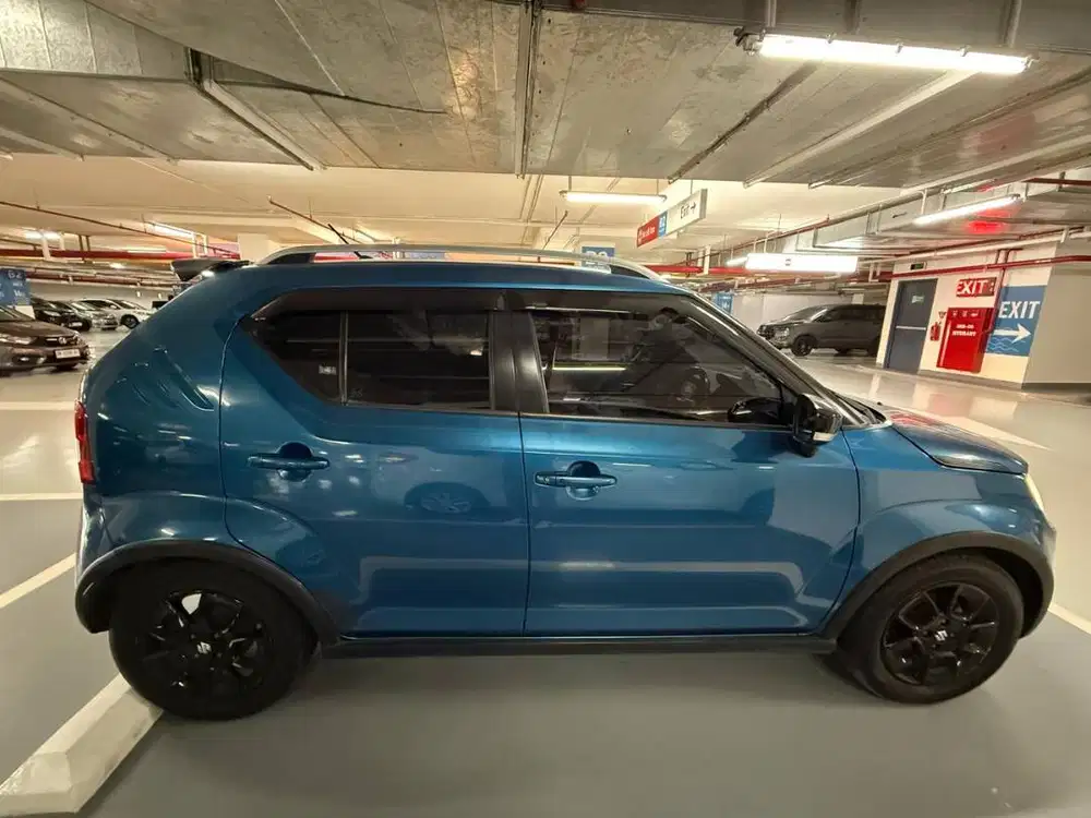 Dijual Ignis Biru Metalik