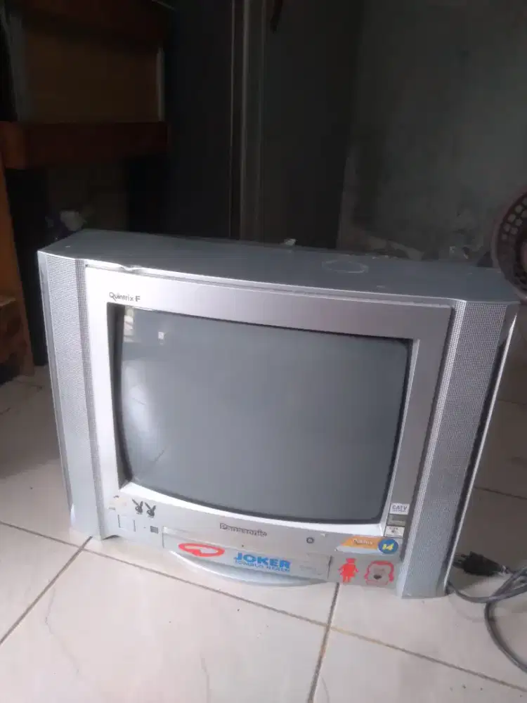 Tv panasonic 14in.lama digudang.