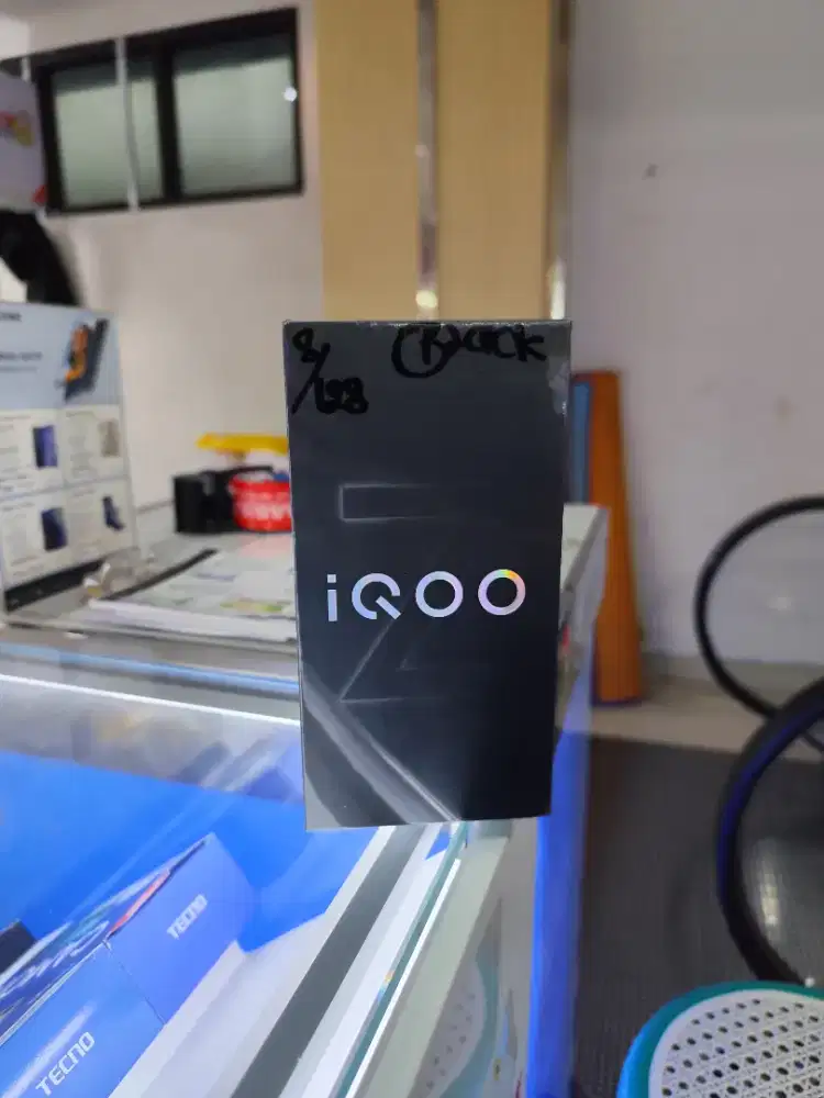 New! IQOO Z10 5g 8/256gb