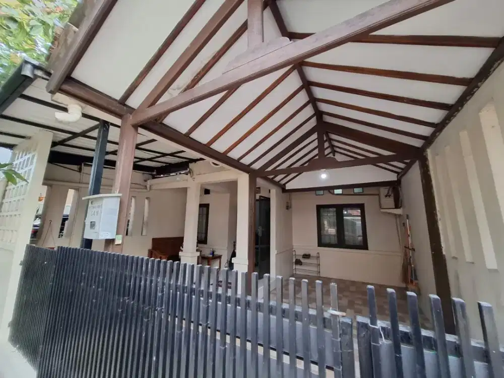 Dijual Rumah di Villa Galaxy,Bekasi Selatan