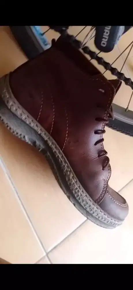 Sepatu kulit casual cardinal