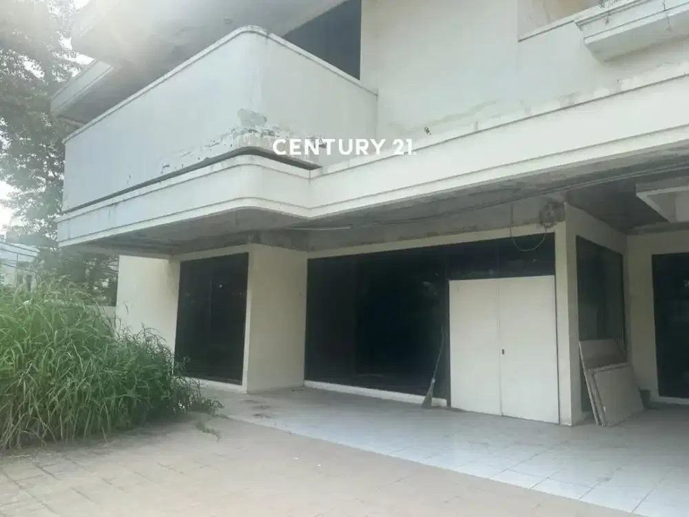 Rumah Dengan Posisi Strategis Harga Di Bawah NJOP UT 18343