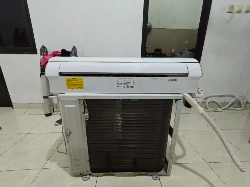 AC GREE GWC 1,5PK 12F1 inverter