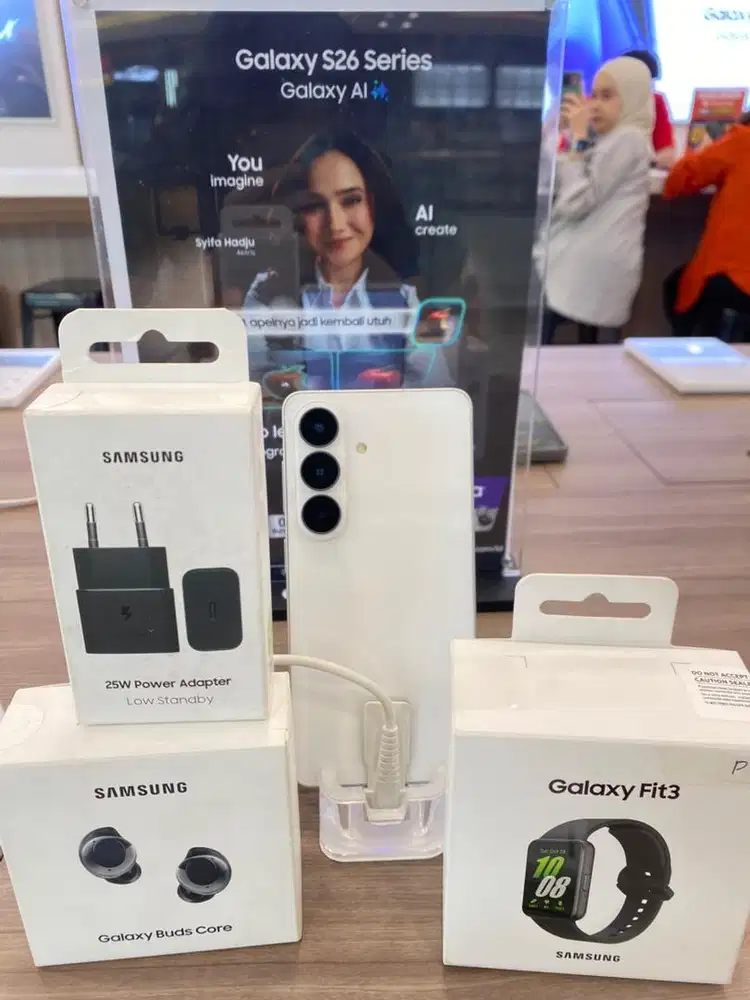 Samsung s26 12/256 Gb