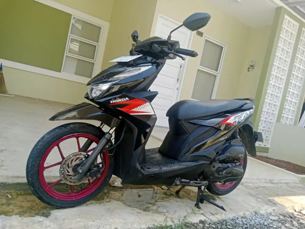 Honda beat tahun 2020