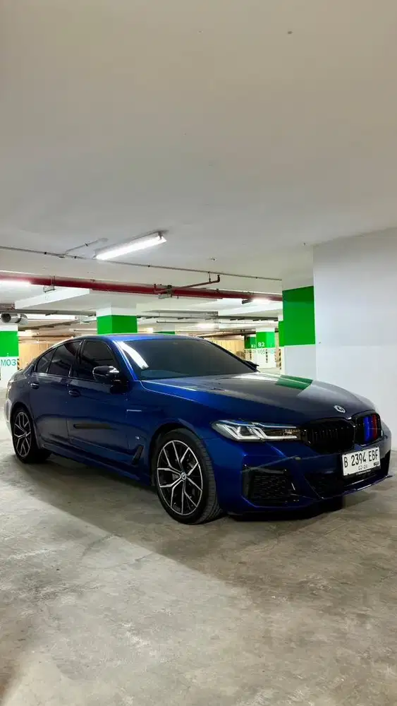 BMW 520i M Sport 2023 low KM BRI on 2028 full option