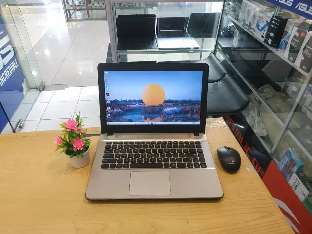 LAPTOP ASUS X441N CELERON RAM 2GB