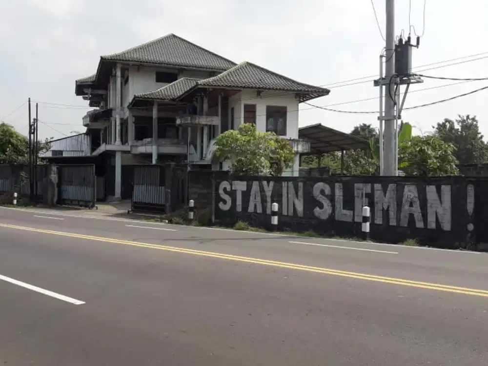 Disewakan Gudang Luas 3800 Meter Persegi Lokasi Gamping Sleman