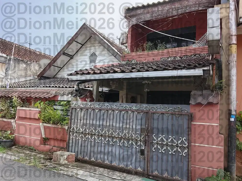 Dijual Rumah Potensial Kost/Usaha di Laweyan, Solo