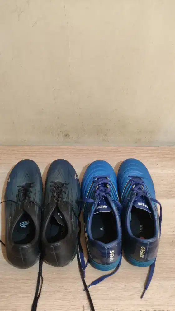 sepatu futsal & sepatu bola