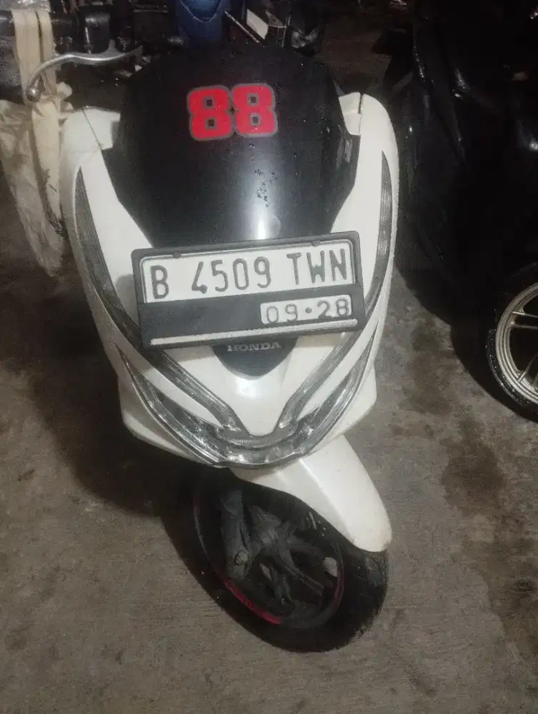 Pcx 150 2018 pajak on Jatibening istimewa
