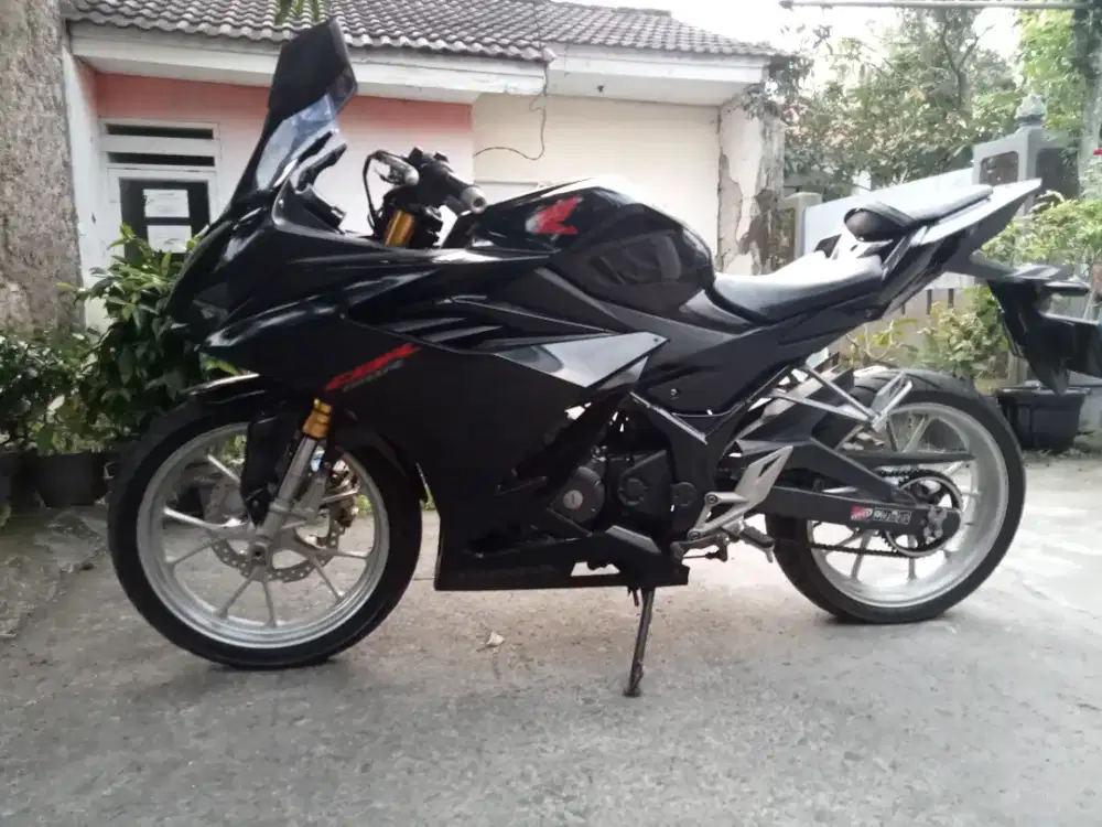 Honda cbr 150r 2022
