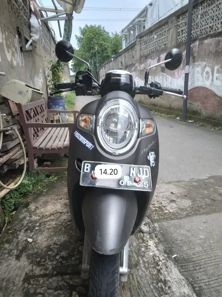 Honda Scoopy stylish lengkap