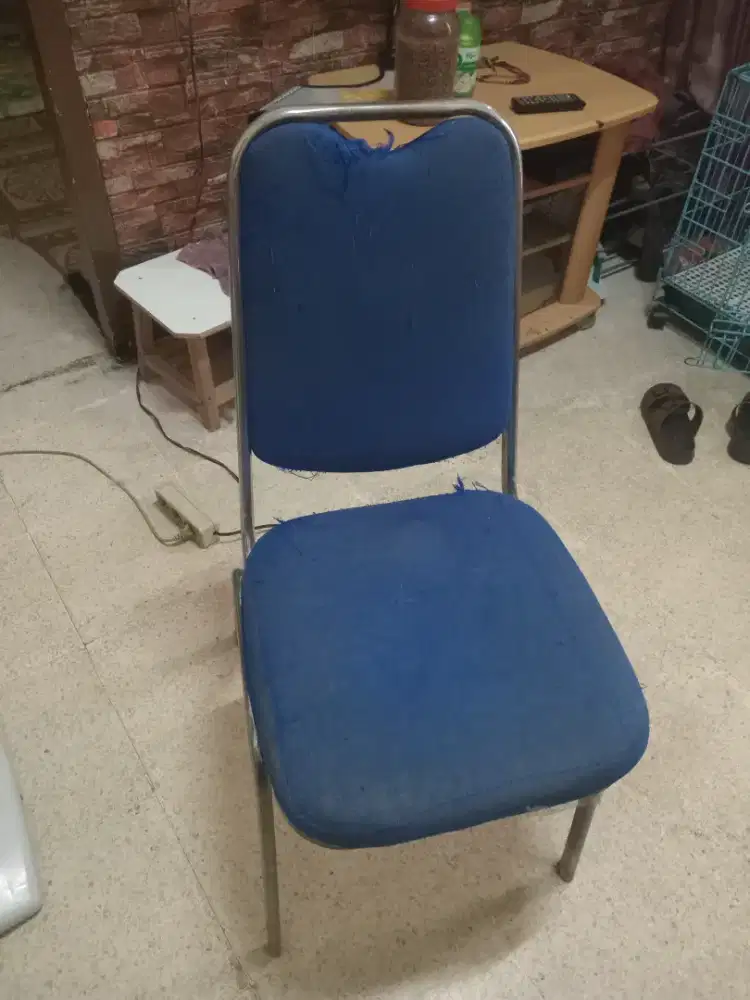 KURSI KERJA BEKAS