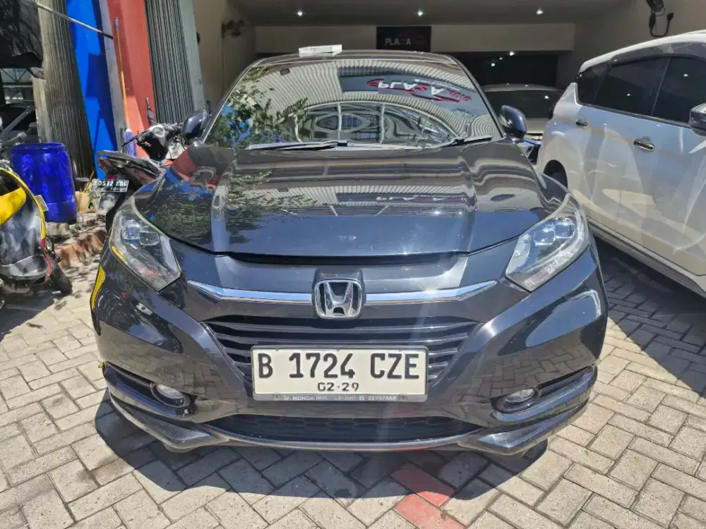 Honda Hrv Prestige 1.5 Automatic 2018  Bensin Hitam Metalik