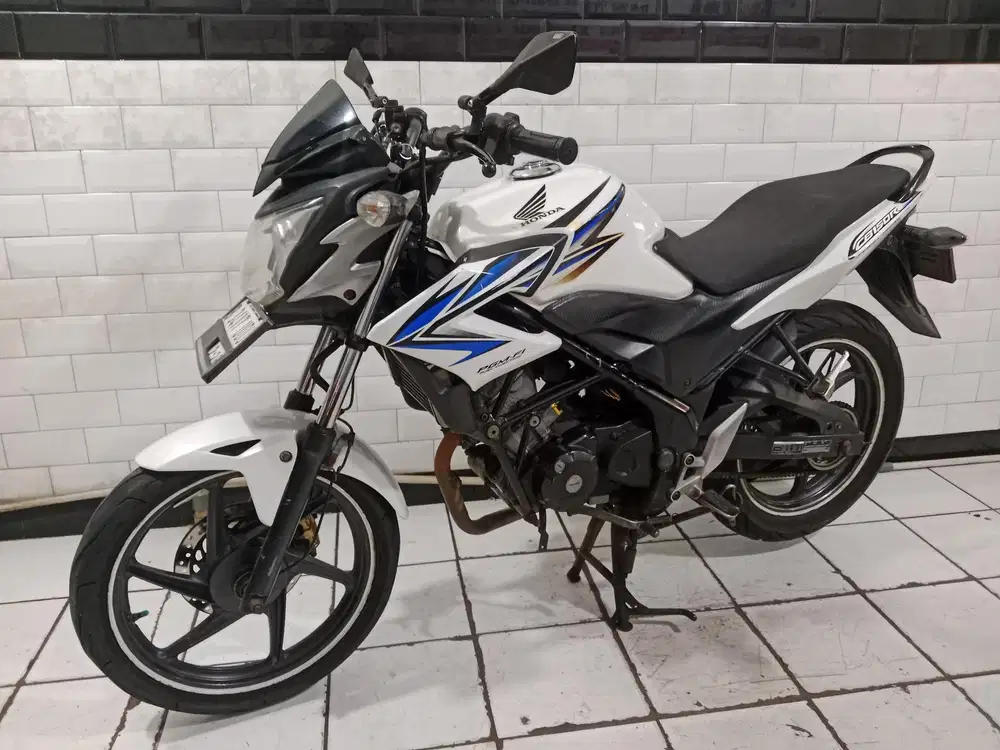 Cb150r tahun 2013 bagus original