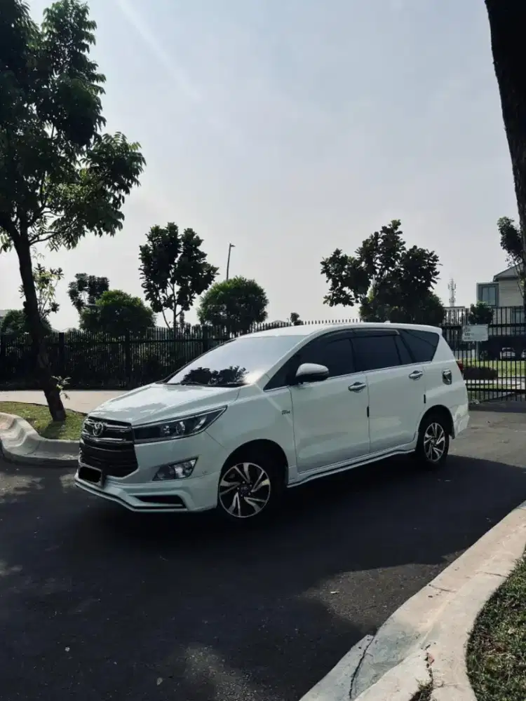 [Termurah] Kijang Innova V Matic 2019