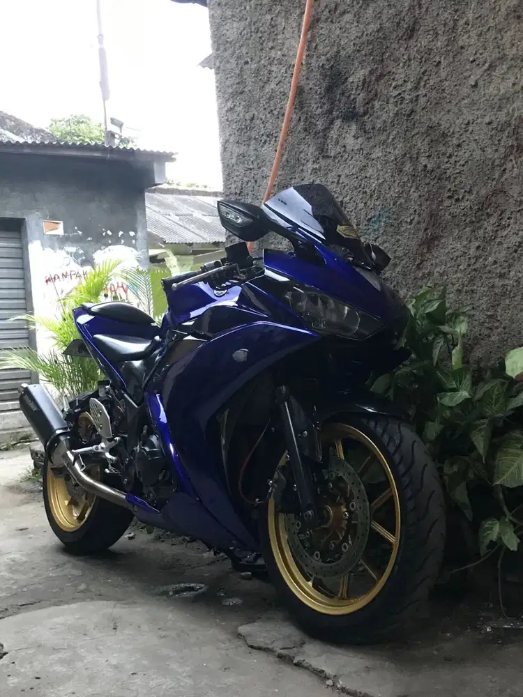 Jual Motor Yamaha R25