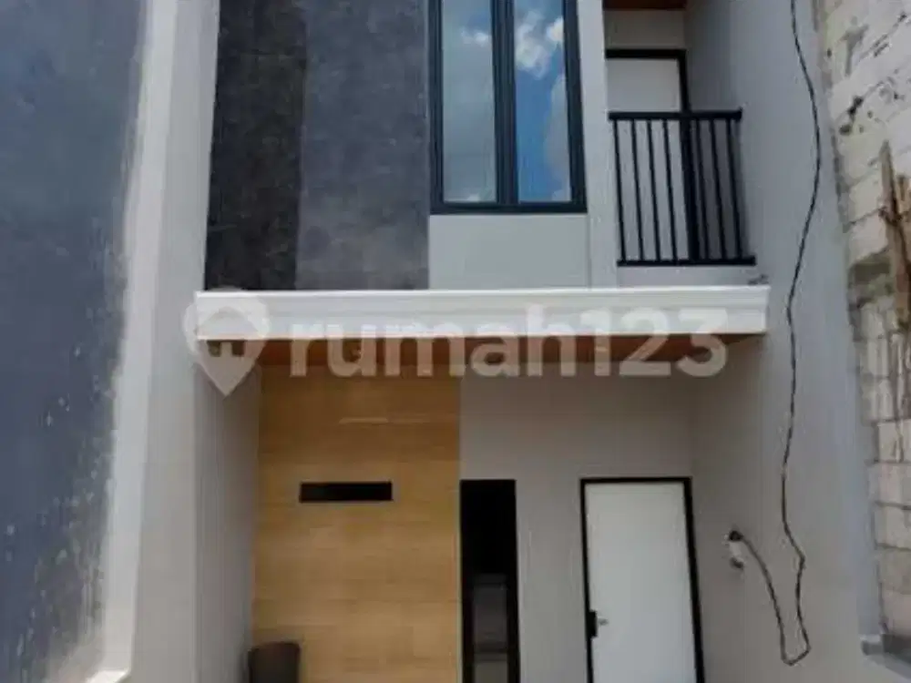 Dijual Cepat Rumah 2 Lantai Siap Huni Gunung Anyar
