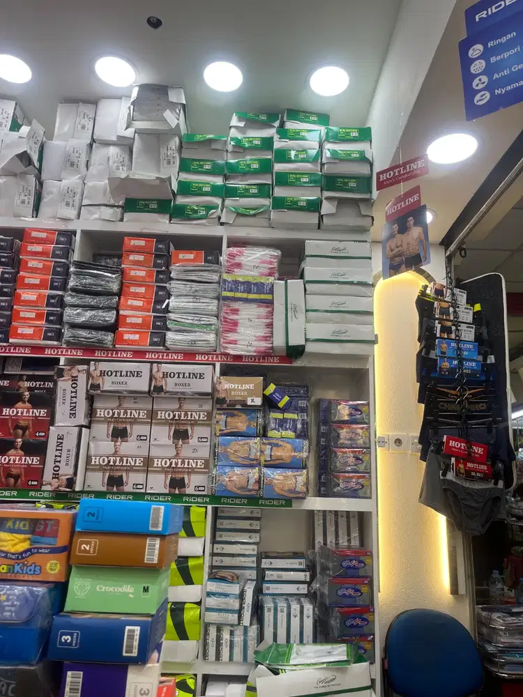 Dibutuhkan sales toko dan online