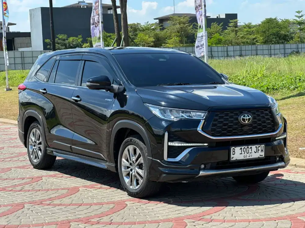 Toyota Kijang Innova Zenix Q Modelista TSS 2.0 Hybrid at 2024