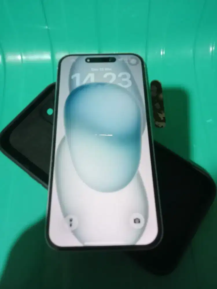 IPHONE 15 PLUS 128GB SECOND PRIBADI