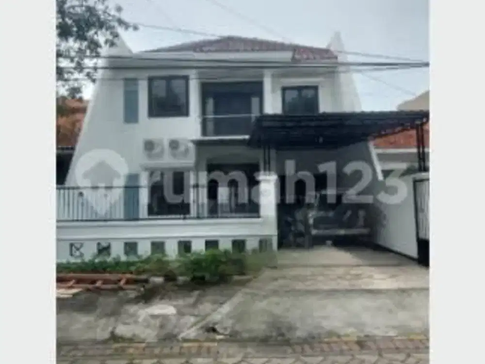 Disewakan Rumah 2 Lt Baru Renovasi Dukuh Kupang Timur