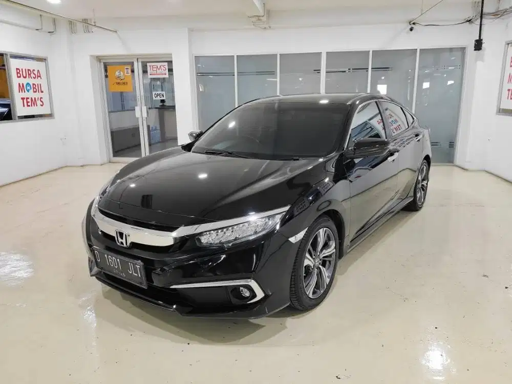 Honda Civic 1.5ES Turbo th 2020 Hitam