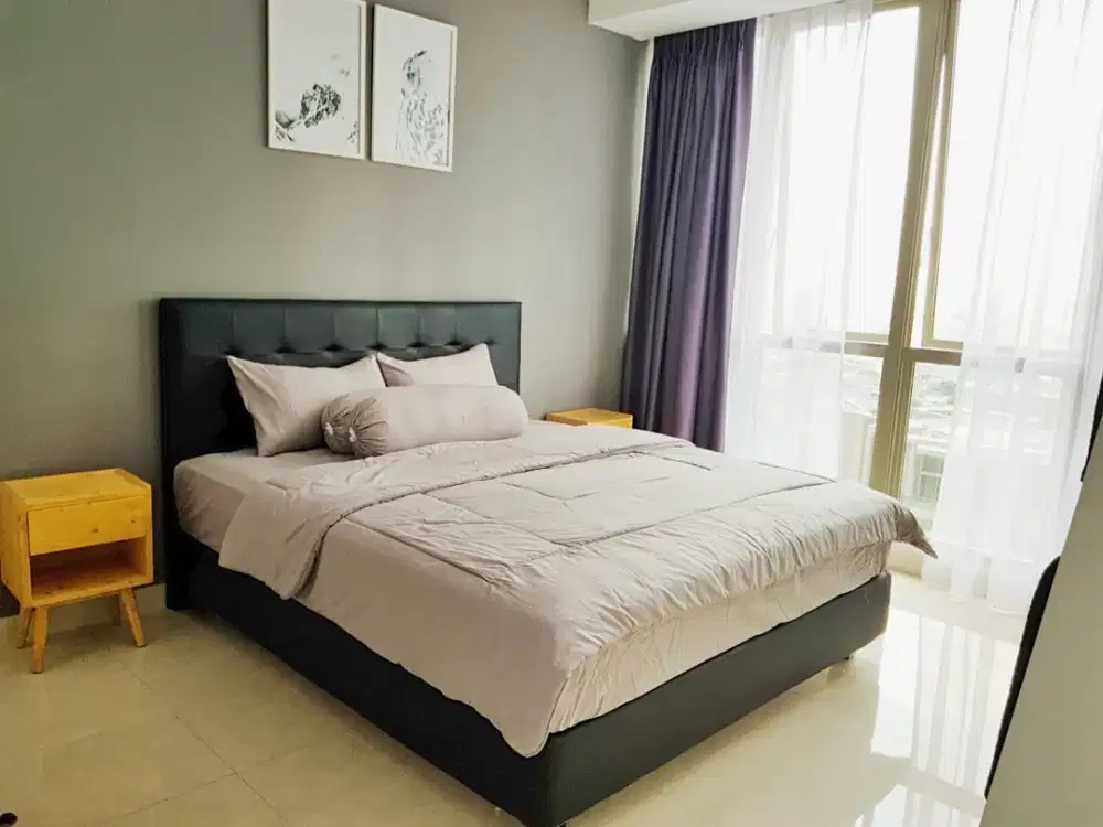 Apartemen Taman Anggrek 3+1 BR Full Furnished Jakarta Barat