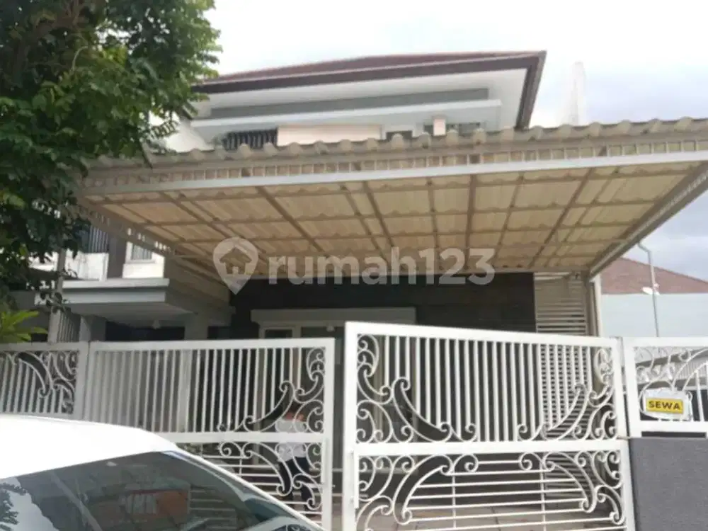 Disewakan Cepat Rumah Full Furnish Modern Graha Family