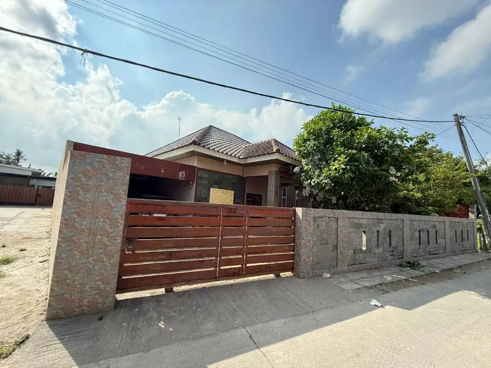 DIJUAL CEPAT RUMAH 145 M2 FULL FURNISH BESERTA KEBUN SELUAS 1200 M2
