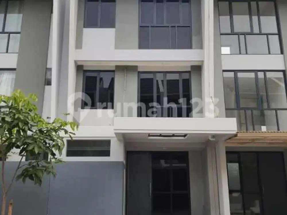 Dijual Cepat Rumah 2 Lantai Florida Pik2 Brand New
