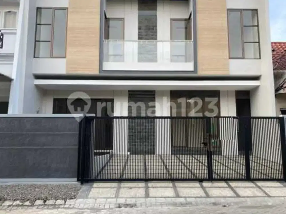 Dijual Rumah Gress Di Citraland Utama, Dekat Gwalk