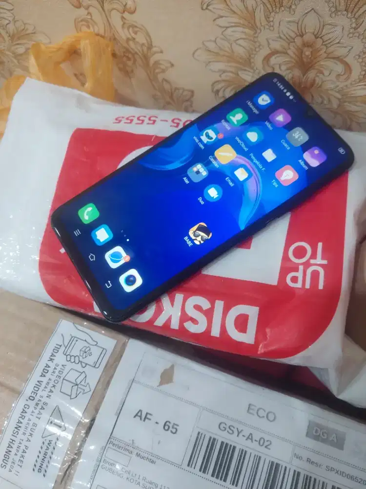 Vivo V11 pro ram 6/64 minus finger off hp sm cas saja