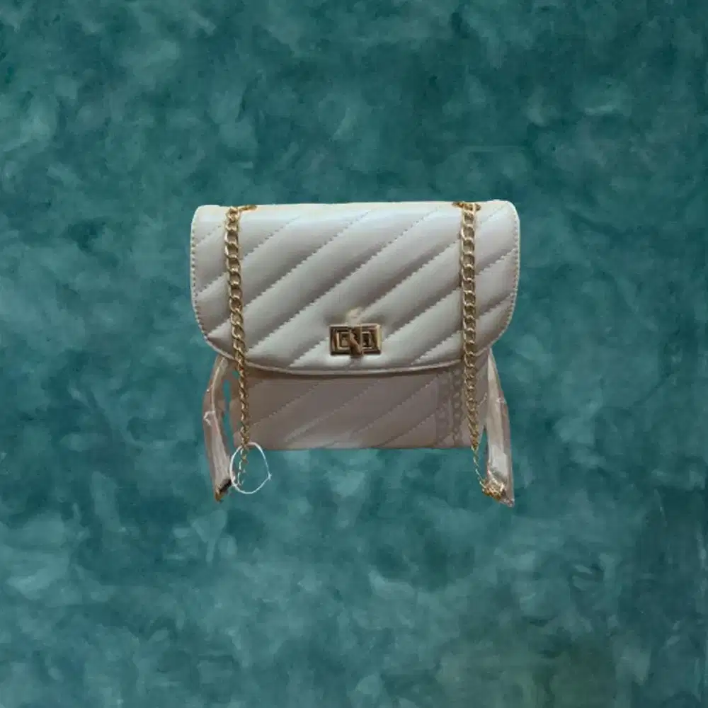 Miniso Official Small Square Crossbody Bag, Tas Selempang,