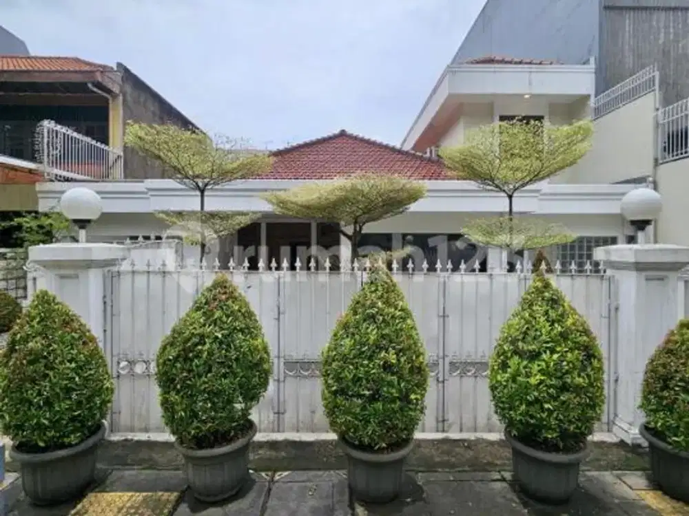 Dijual Rumah Di Nol Jalan Raya Suryo - Senopati Jakarta Selatan