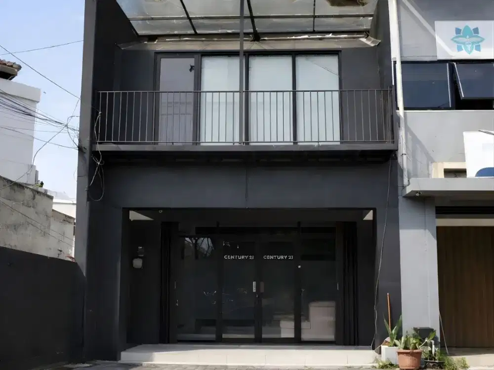 Dijual RUKO 3 lantai full furnishead lokasi ringroad utara yogyakarta