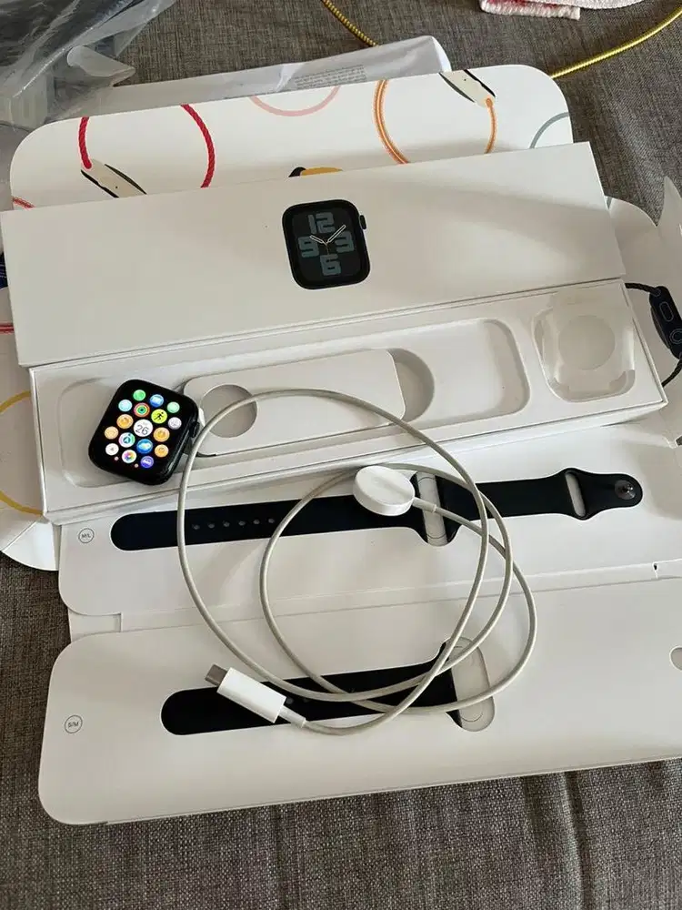 watch se gen 2 ibox 44m midnight resmi fullset bt/tt bu