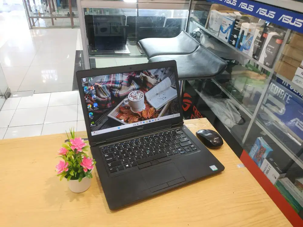 LAPTOP DELL LATITUDE 5490 CORE i7 GEN 8 RAM 8GB