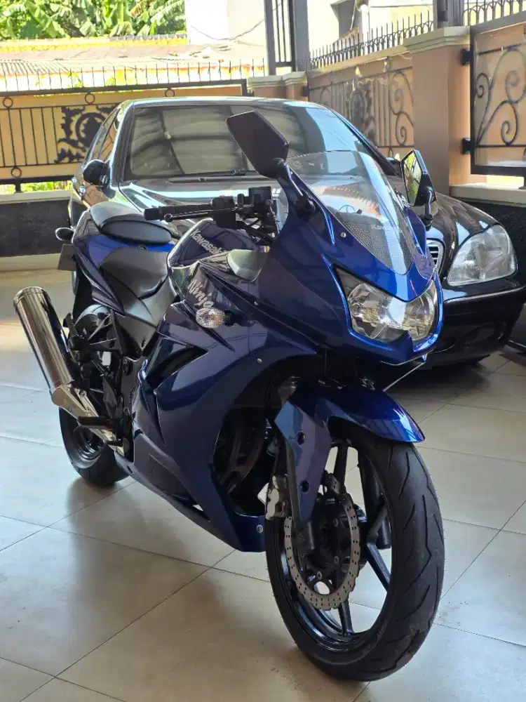 Kawasaki ninja 250R 2011 asli biru full original