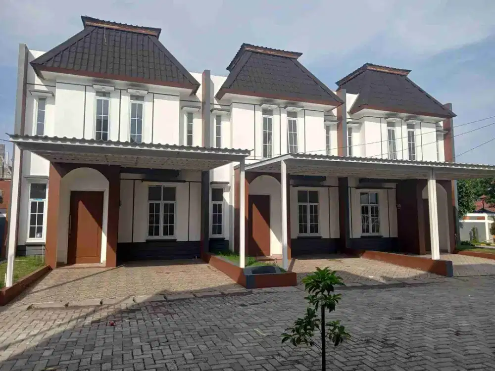 Rumah 2 Lantai 18 Menit ke Stasiun Tangerang