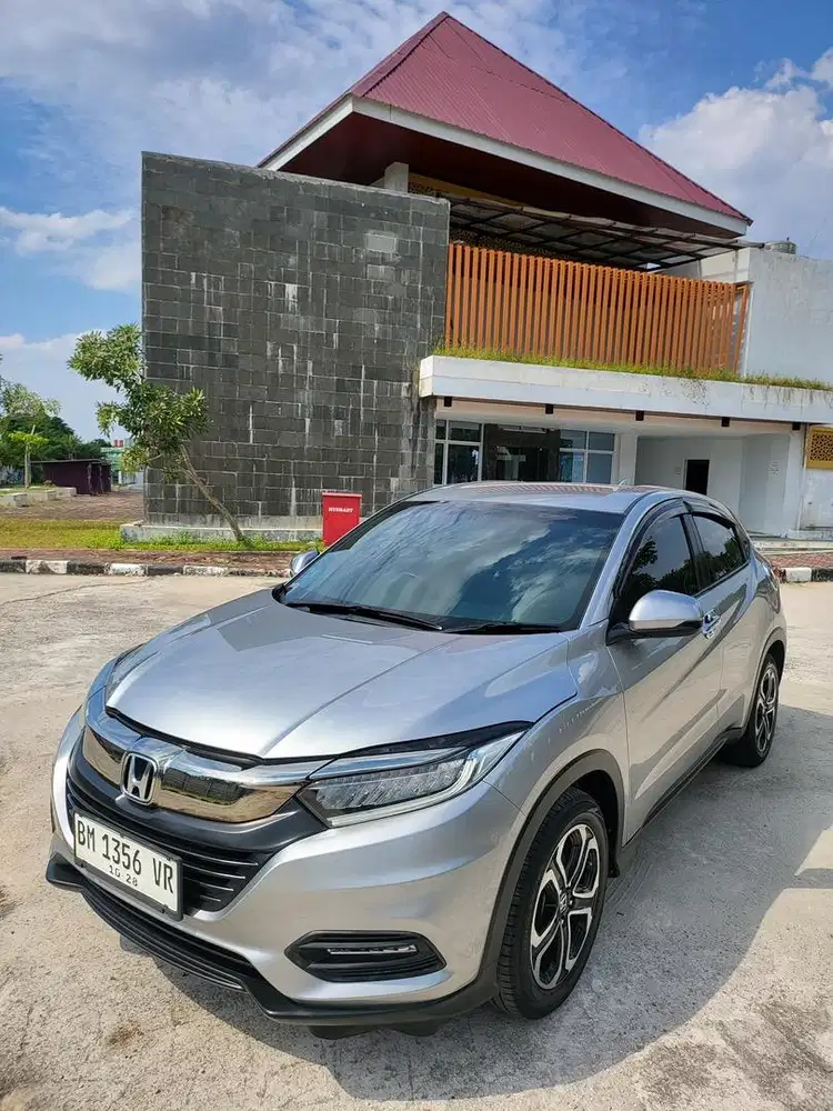 DIJUAL CEPAT PLAT BM KOTA BERGARANSI PUAS HONDA HRV E SE 2018 CVT 1,5