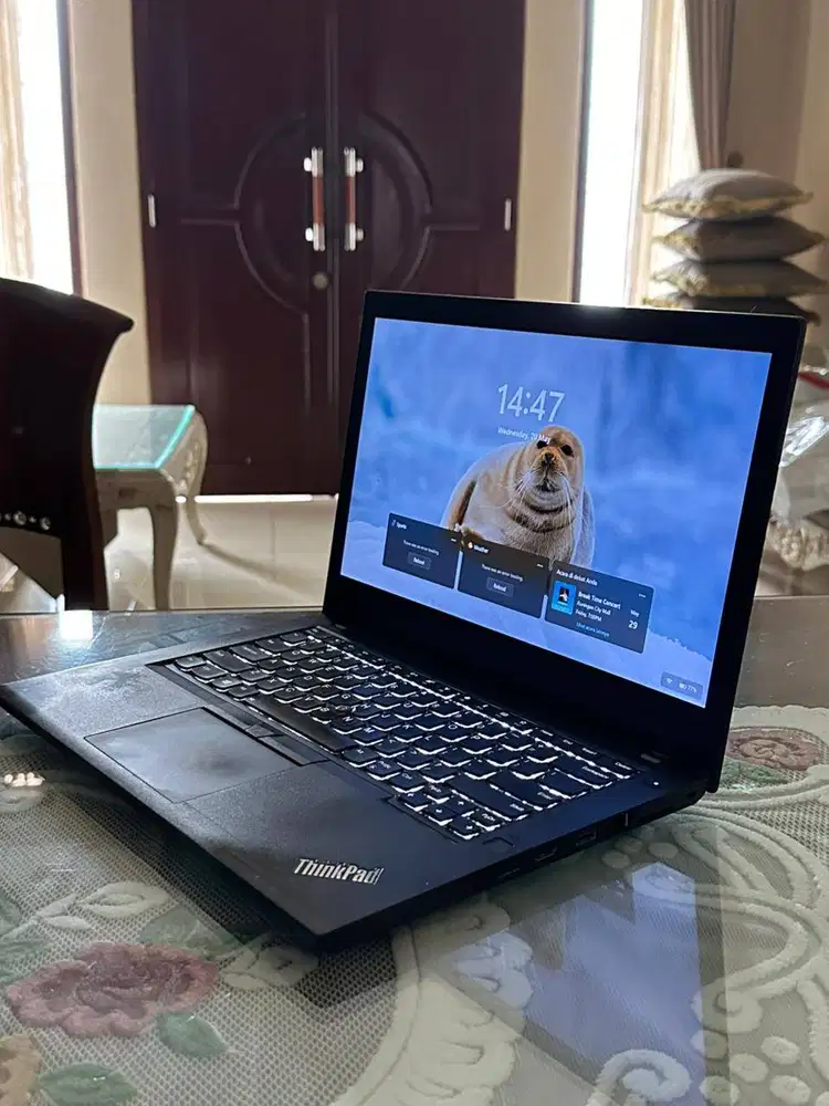 Laptop LENOVO THINKPAD T480 Core i7 GEN 8 - Layar 14 inch 16/256