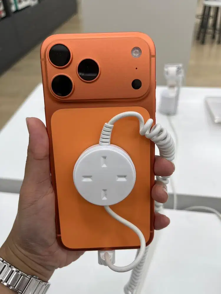 Iphone 17 promax iBox