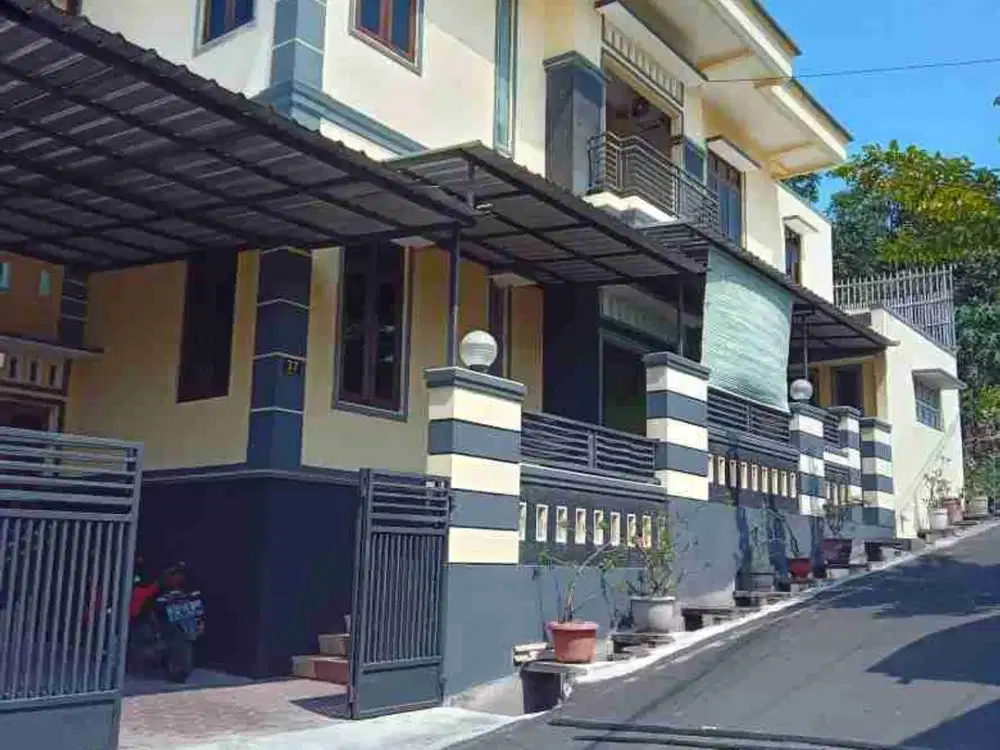 Rumah Hook 2 Lt di Jl Kaba Tengah, Tandang Tembalang Semarang