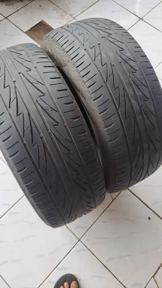 Bridgestone 195 50 16