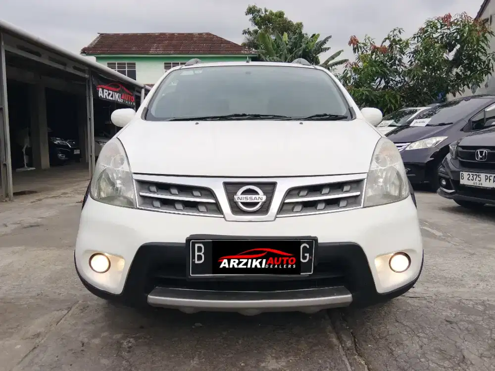 [15jt] Livina x-gear 2011 crg